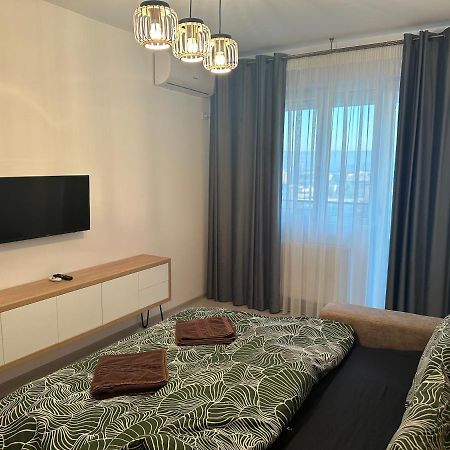 Daybreak Mood / A Fancy Place Apartamento Iasi Exterior foto